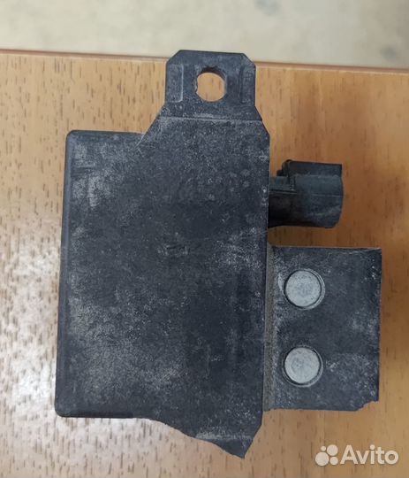 Реле BMW X5 61367661503