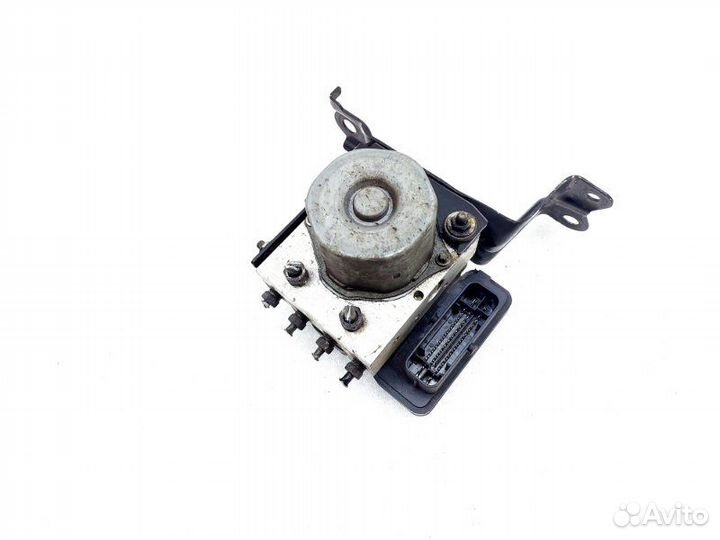 Блок ABS (насос) Toyota Camry XV55 2arfe 2016