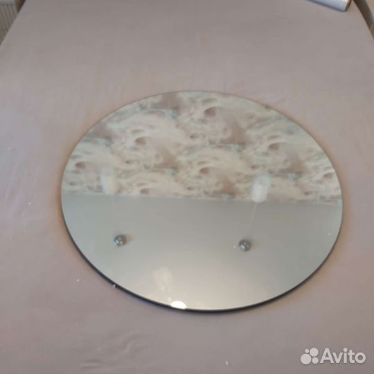 Круглое зеркало