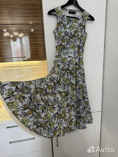 Платье женскоеTrussardi