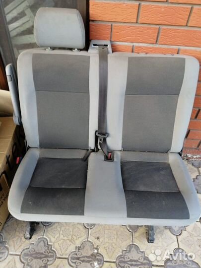 Сиденье на volkswagen transporter t5