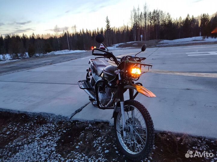 Продам мотоцикл Ермак 150