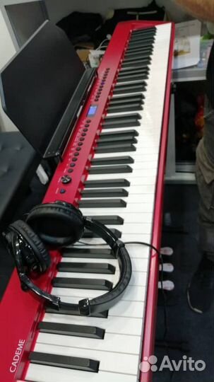Цифровое пианино Cademe (новое)