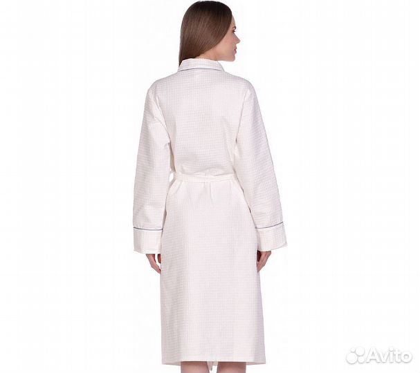 Халат вафельный Home One с кантом отбеленный 46