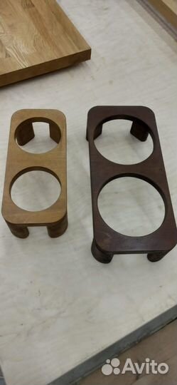 Деревянная подставка для кошачих мисок из фанеры