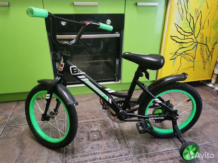 Детский трехколесный велосипед