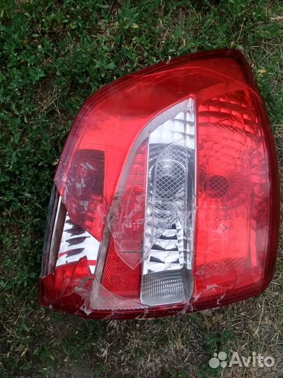 Задний фонарь левый granta