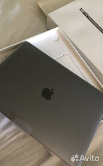 Apple MacBook Air 13 2022 m2 256