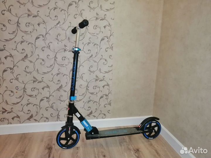 Двухколёсный взрослый самокат Roces 175 mm