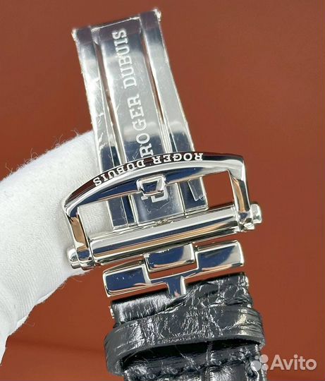 Часы Roger Dubuis Excalibur Double Tourbillon