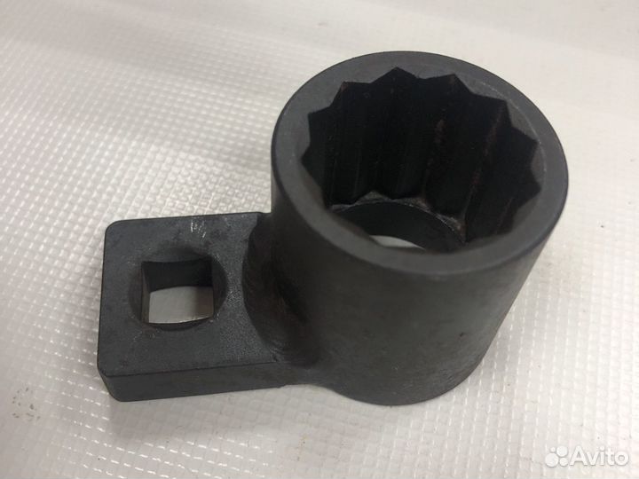 Ключ для снятия датчика давления масла MB992118