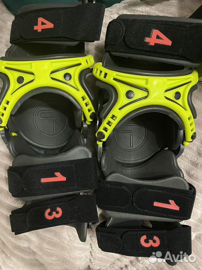 Брейсы (наколенники) Mobius x8 копия