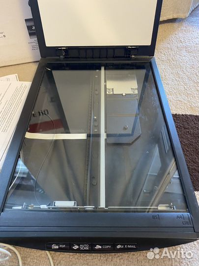 Сканер Canon lide 110