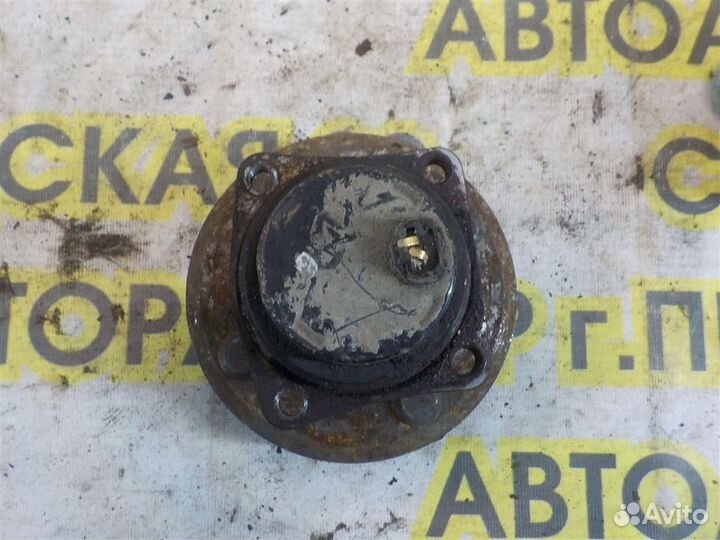 Ступица задняя Toyota Corolla (E120) 2000-2007