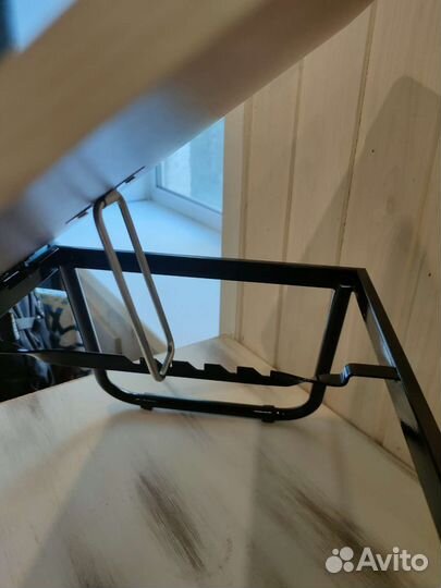 Стол складной под ноутбук