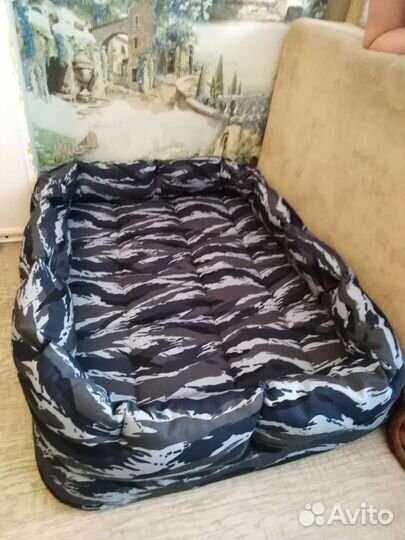 Лежанка для собак