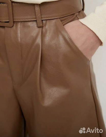Шорты женские кожаные