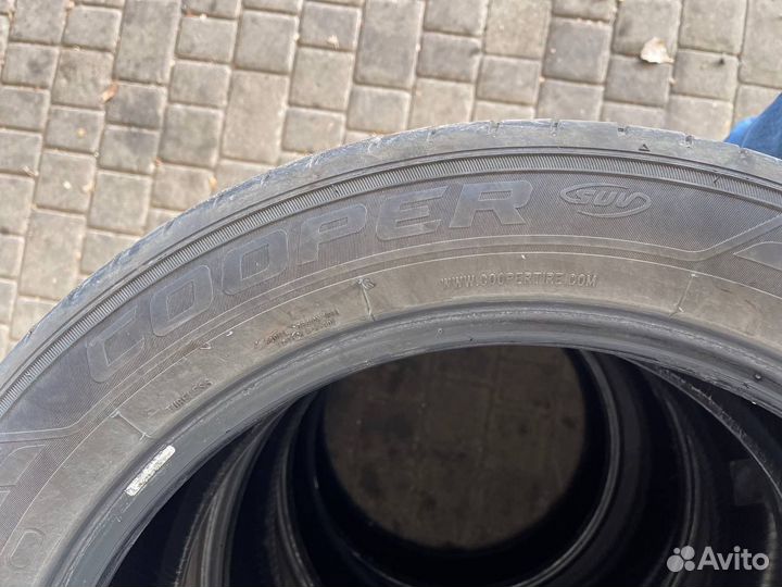 Cooper Evolution CTT 225/55 R19 99