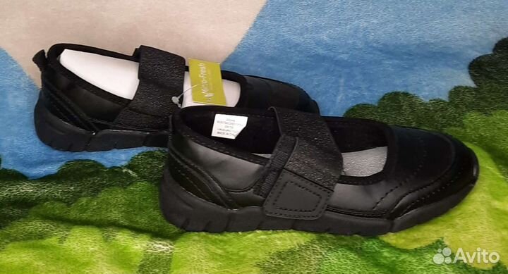 Обувь для девочке новые