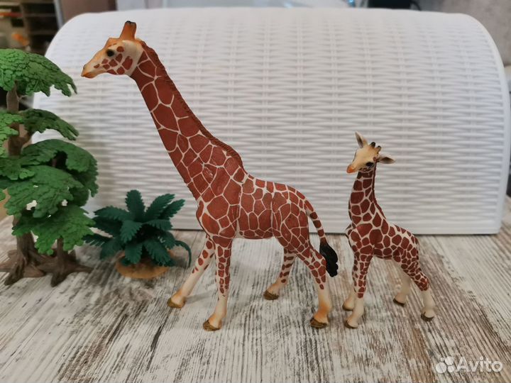 Фигурки животных schleich