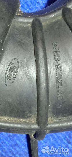 Патрубок воздушного фильтра Mondeo 2 1.8 td