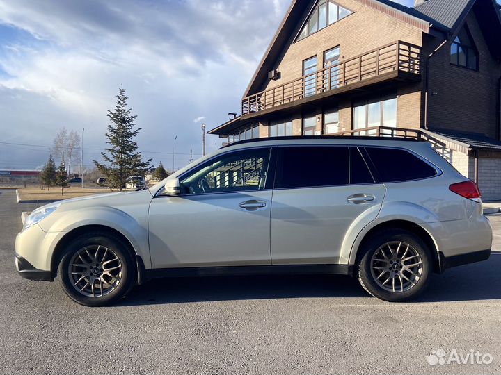 Subaru Outback 2.5 CVT, 2011, 250 000 км