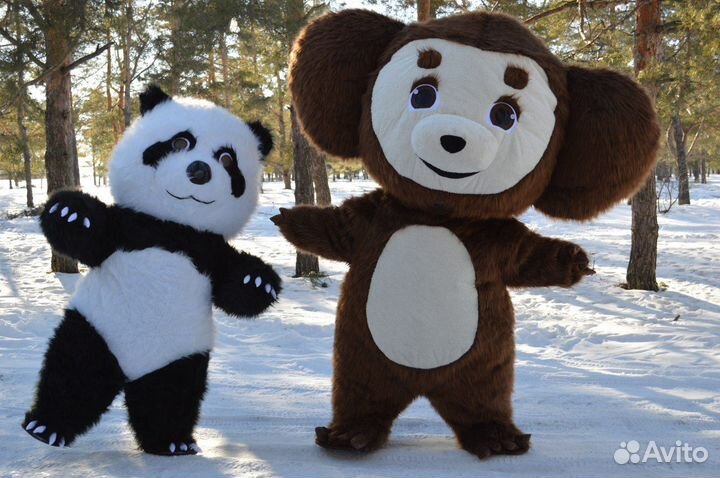 Поздравление от Чебурашки, Панды и Белого медведя