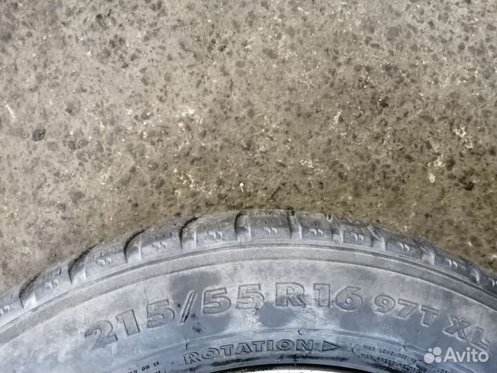 Nokian Tyres Hakkapeliitta 7 215/55 R16