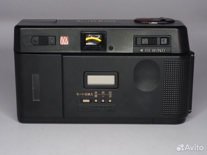 Пленочный фотоаппарат Fuji auto 8 Date f/3.5