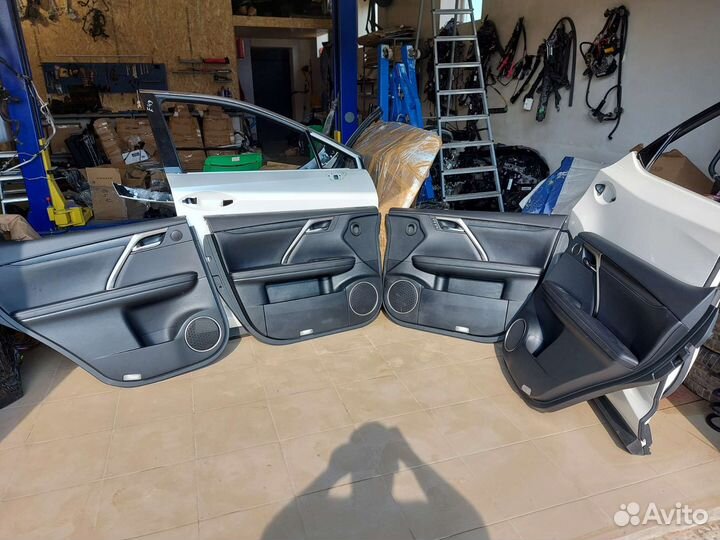 Дверные карты Lexus RX 450 HL, 2022