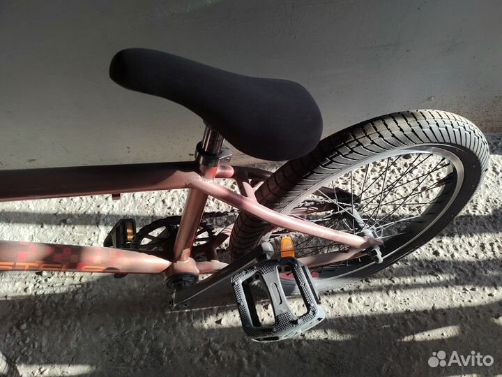 Трюковой велосипед бмх