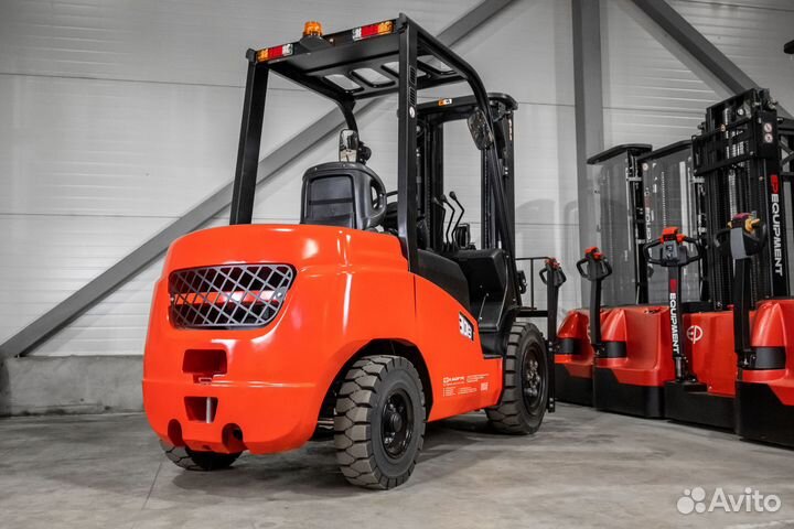 Вилочный погрузчик EP Equipment CPCD30T8, 2023