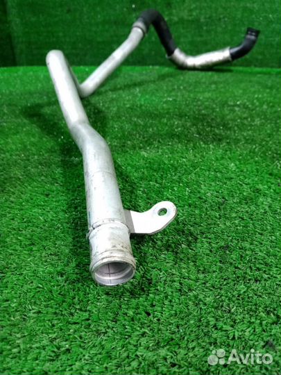 Патрубок системы охлаждения Bmw 6 E63/E64 N62B48B