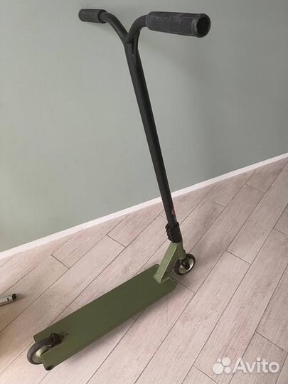 Трюковой самокат Tech Team Shreder