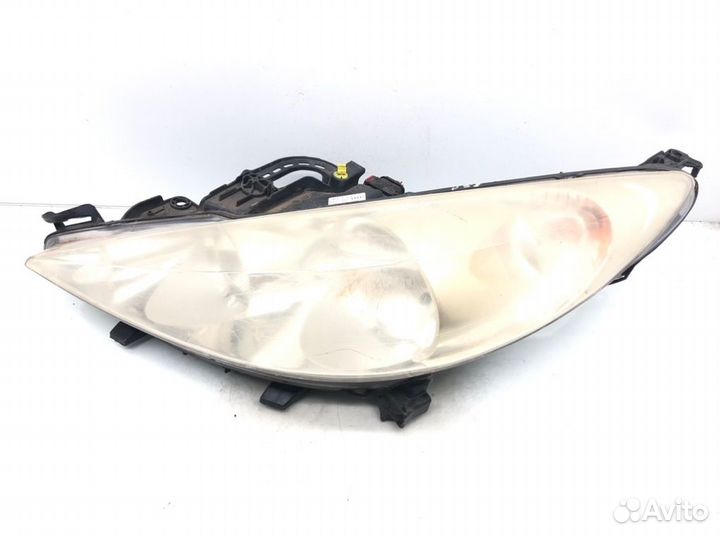 Фара левая Peugeot 207 SW 1.4 I 2008
