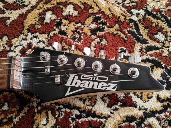 Электрогитара ibanez