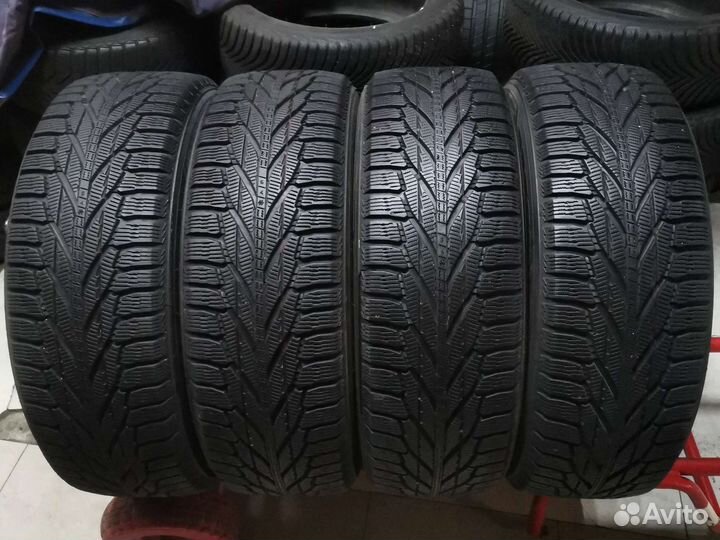 Nokian Tyres Hakkapeliitta R2 SUV 235/65 R17