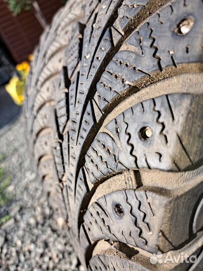 Sava Eskimo Stud 175/65 R14 82T