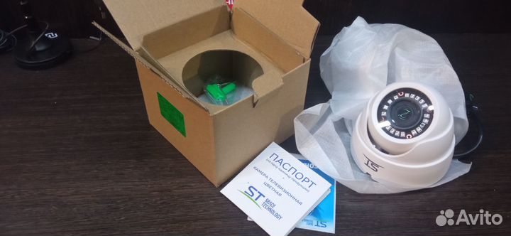 Камера видеонаблюдения AHD 2мп помещение st-2004