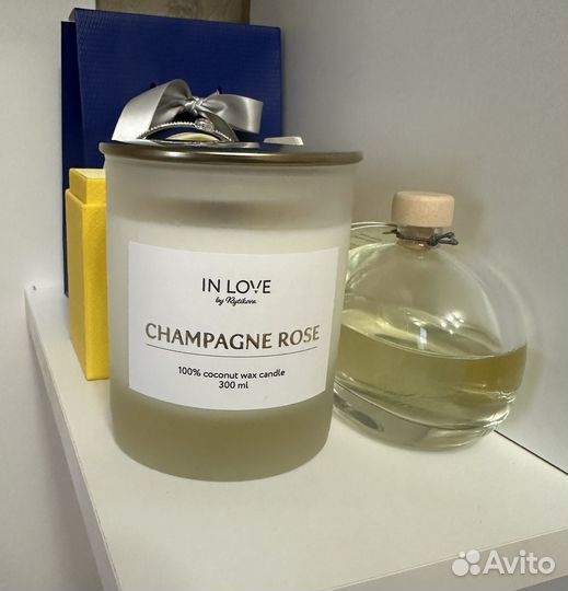 Свеча Champagne Rose In love