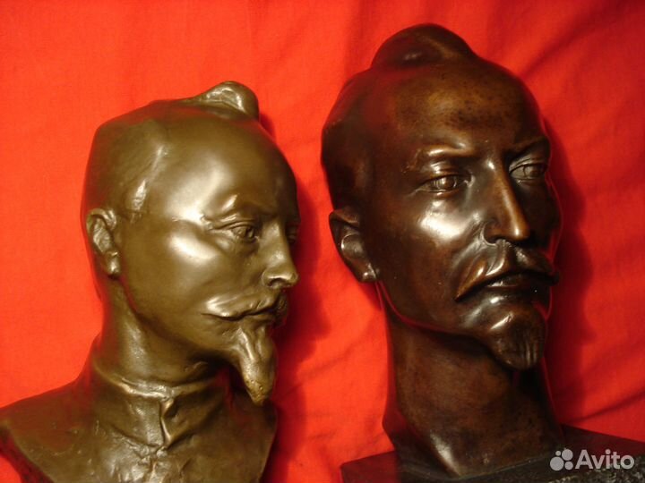 Два бюста Феликс Дзержинский Фсб Нквд Лубянка Кгб