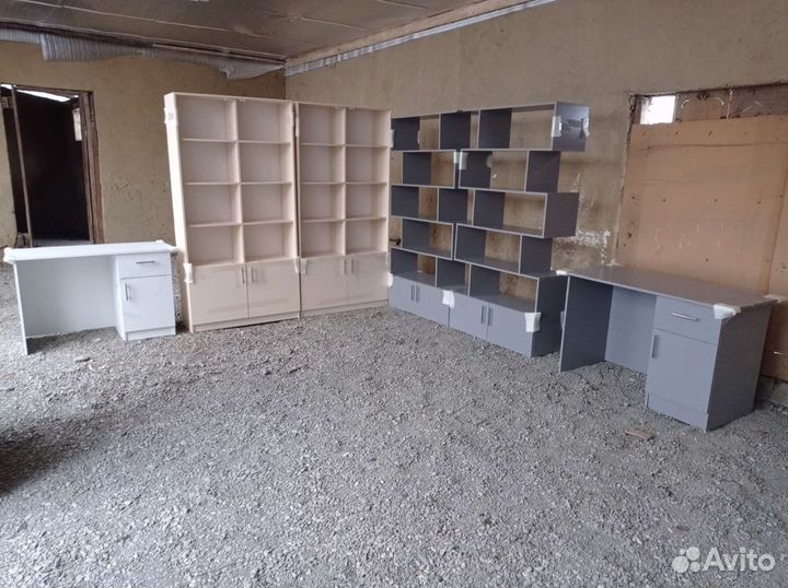 Стеллажи полки