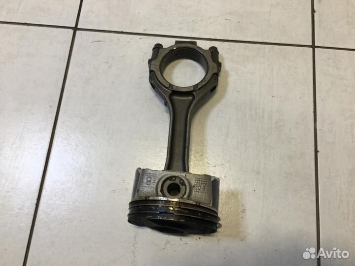 Поршень с шатуном Infiniti Q50 V37