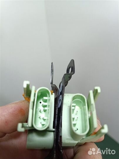 Датчик AirBag на дверь передний Bmw X3 E83 2008