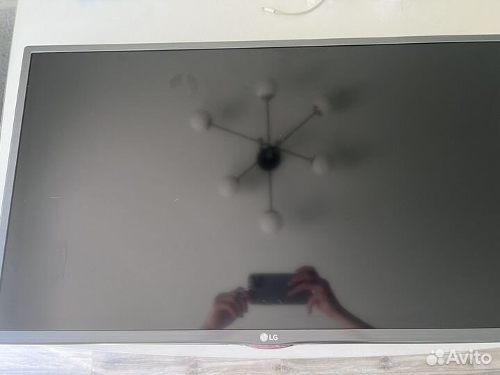 Телевизор LG SMART tv 32