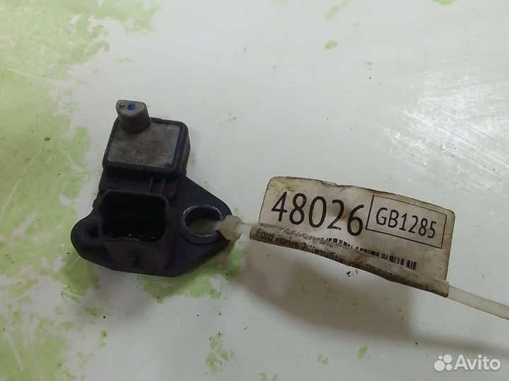 Датчик коленвала Ford Focus 2