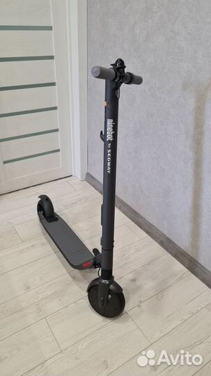 Ninebot Kickscooter ES2. Новый, без пробега