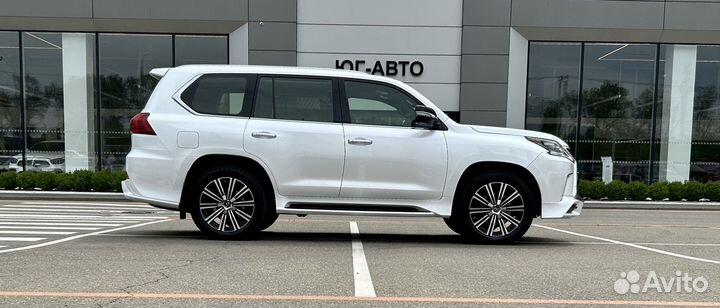 Lexus LX 5.7 AT, 2019, 69 330 км