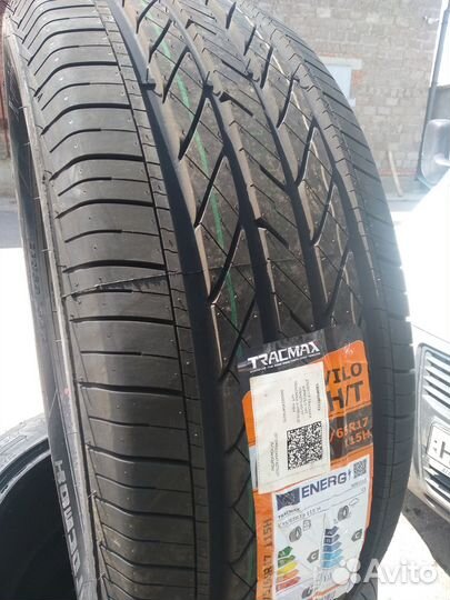 Tracmax X-Privilo H/T 275/65 R17