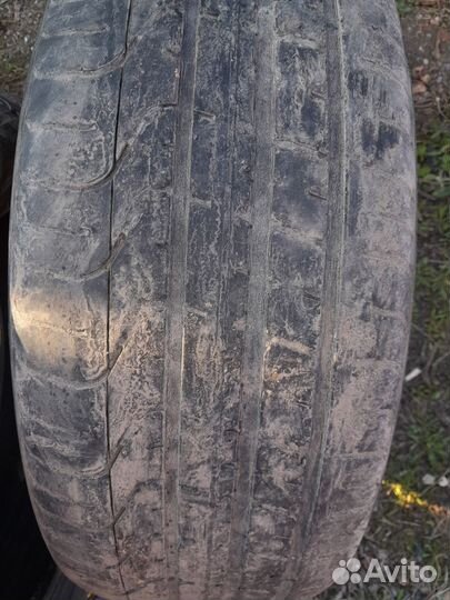 Pirelli P Zero 235/50 R19 и 255/45 R19 W